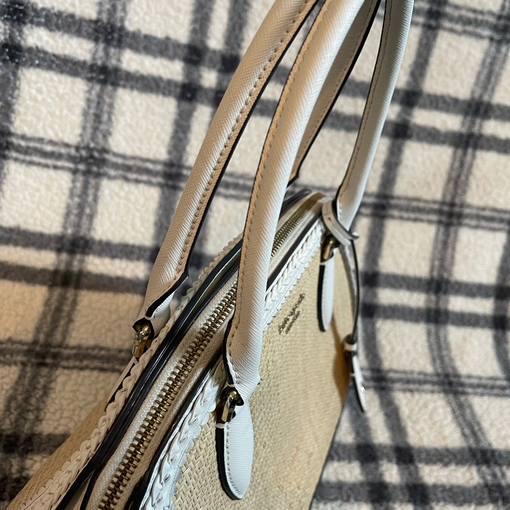 Kate Spade Purse - Picture 5 of 16
